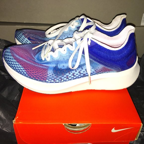 Nike Womens Zoom Fly SP Fast Running Shoe - Picture 1 of 2